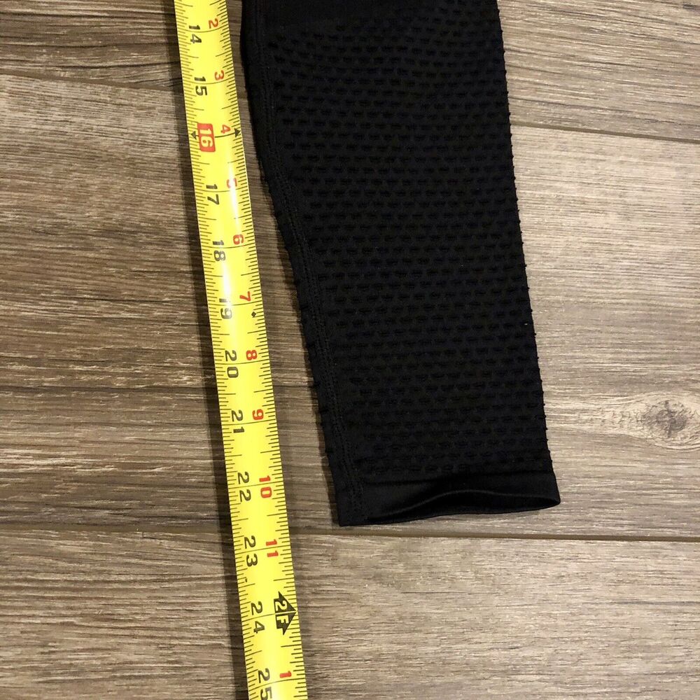 Fabletics Leggings XS 2 - 4 Black Seamless High Waisted Mesh Leggings - Picture 6 of 12